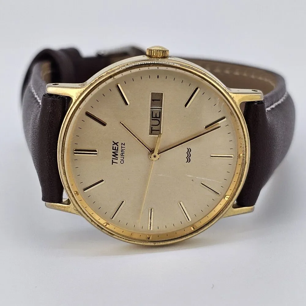 VTG Timex Men's Watch 32MM Gold Dial DayDate New Brown Leather Bands New Battery